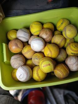 SOFTBALLS  74 PCS.