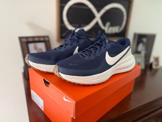 Nike Revolution - Midnight Navy - Size 13 - NWT