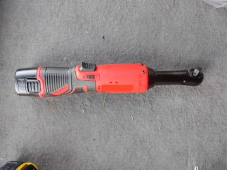 Long neck ratchet 3/8