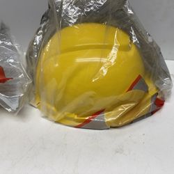 (2) New 3M Pin-Lock Hard Hat. $5 Each. Must Pick Up