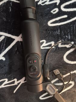 AOCHUAN Smart XE 3-axis handheld