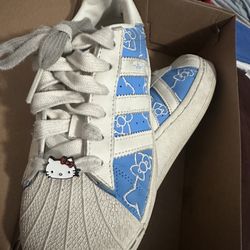 Hello kitty adidas