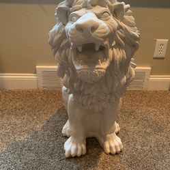 Large Sitting Lion Statue