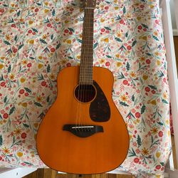Yamaha Acoustic Kids Guitar 