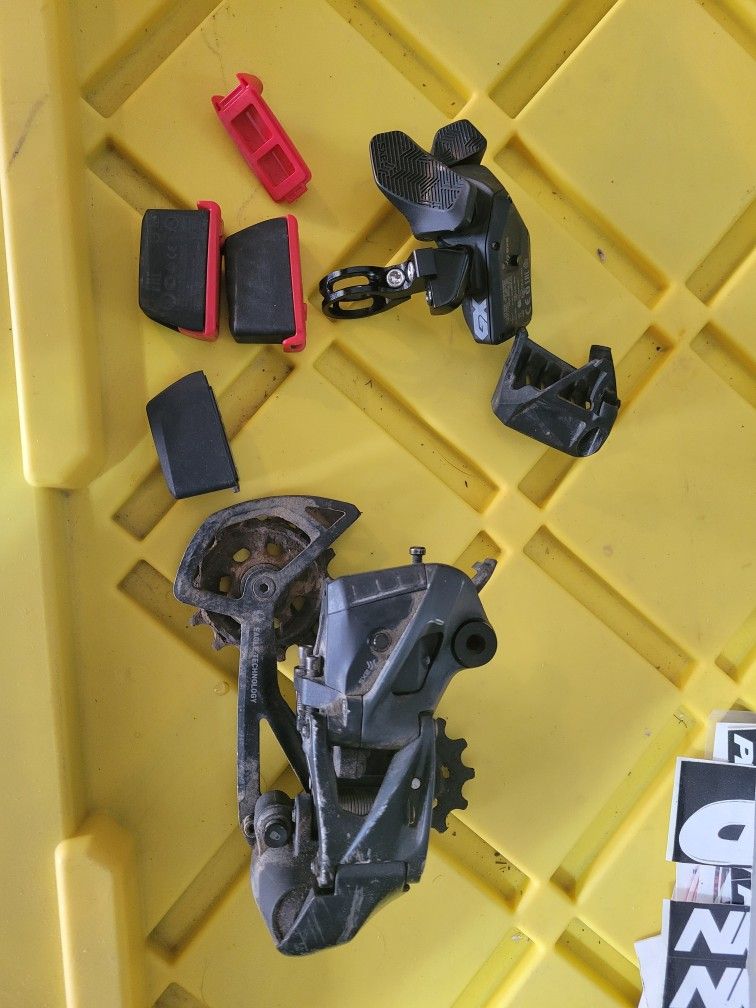 Sram GX AXS plus 3 Batteries