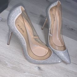 Silver Sparkling Pumps Size 7.5