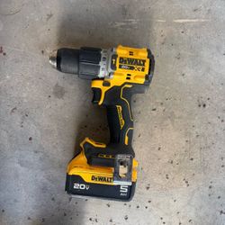 Dewalt 20v HammerDrill XR | 5.0 battery included