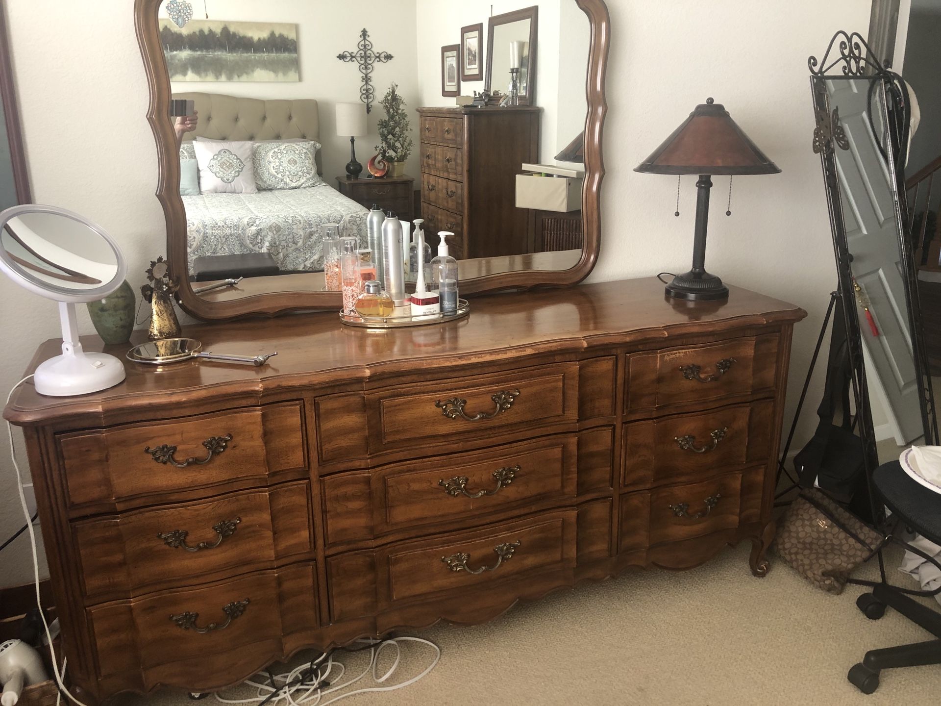 Complete Thompson bedroom set