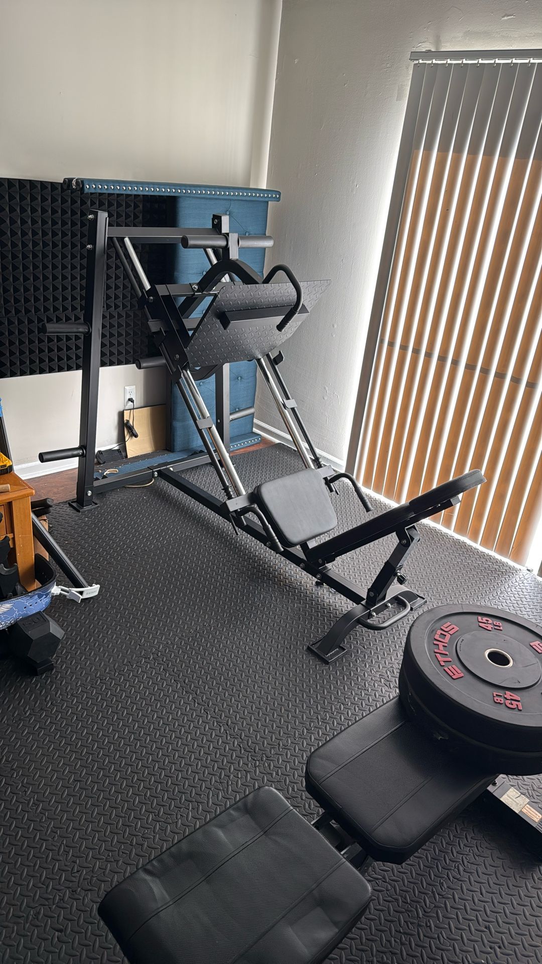 Leg Press Machine