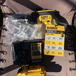 New DeWalt Drywall Screw Gun Set