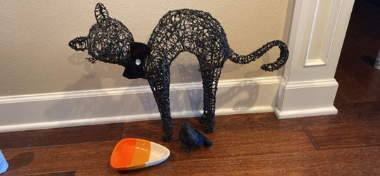 Halloween Wire Black Cat Decoration candy corn dish and crow