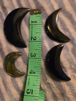 $10 EACH total $40 Laboradite genuine stone Crescent moon crystal carving beautiful Stone 4 piece Culver City area