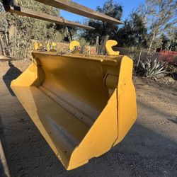 4 In 1 Bucket CAT Four In One Bucket 96” Inch Bucket Loader Bucket