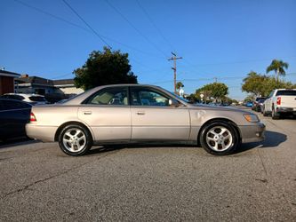 2000 Lexus ES 300