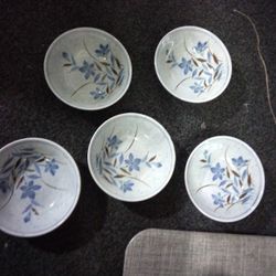 5 Nakagama Japan Pottery Bowls 