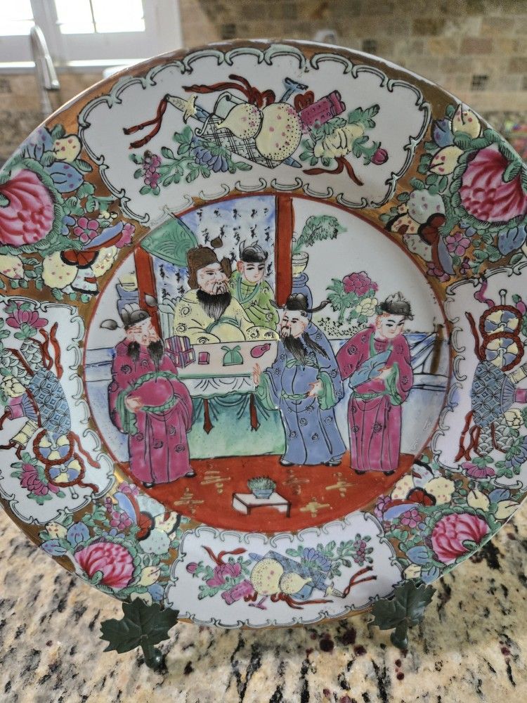 Oriental Plate And Stand It's In Good Shape And Doesn't Have Any Chips Or Cracks. The Stand Is Metal