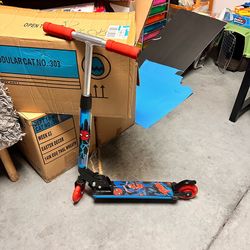 MOVING SALE - Kids Scooter