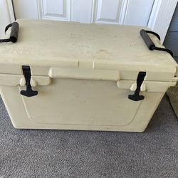 RTIC Ice Chest Cooler