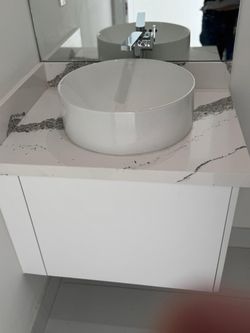 Bathroom vanity