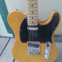 Squier Affinity Telecaster Guitar With Bonus!