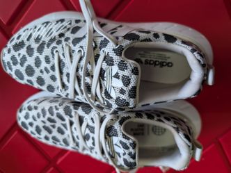 Adidas new shoes 3.5 youth girls