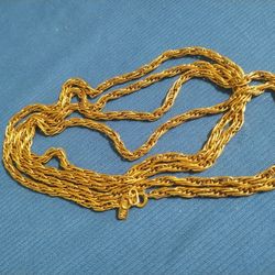 Monet Stamped Oval Gold Plated Necklace 