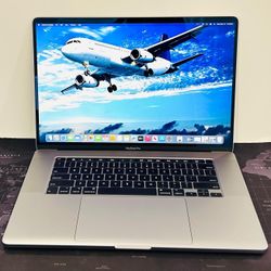 Apple MacBook Pro 2019 16” Core i7 32GB RAM 1TB SSD!!