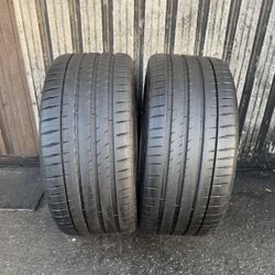 315/40/21  315/40ZR21  Michelin Pilot Sport 4 SUV MO1  (Like New)
