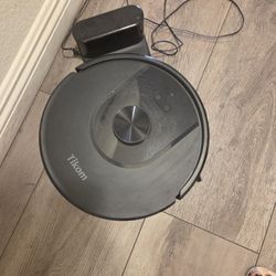Robot Vaccum And Map TIKOM