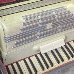 Old Vintage Large Pearloid Accordion 