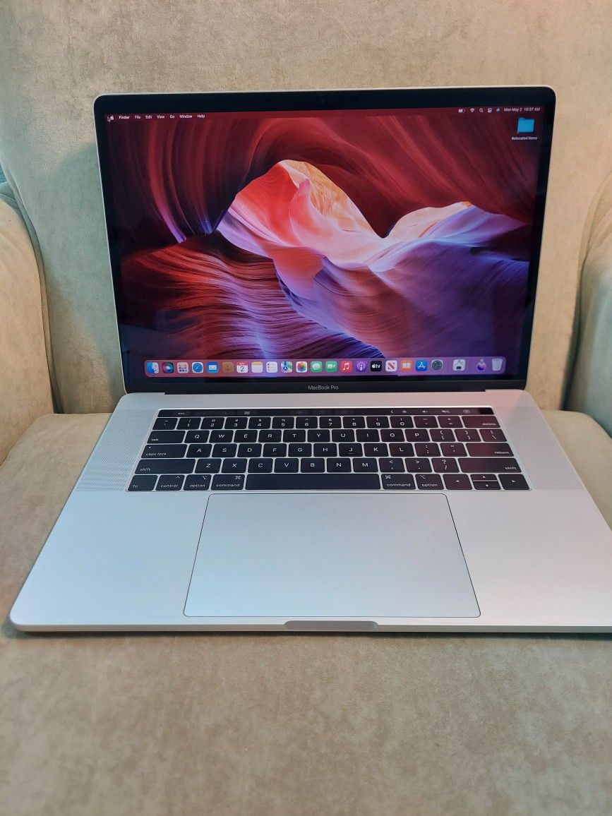 2018 15" Macbook Pro i9 1TB