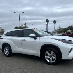 2022 Toyota Highlander Financing Available 