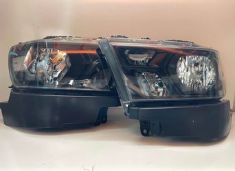 2019-2024 DODGE RAM 1500 FACTORY STYLE BLACK HALOGEN HEADLIGHT