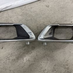 2019-2025 BMW X7 Exhaust Tips