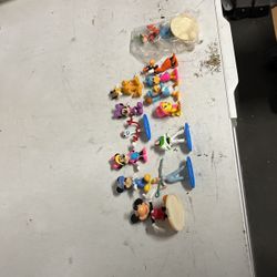 Lot Of 13 Small Plastic Disney Mickey Figures