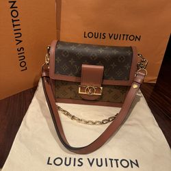 Louis Vuitton Dauphine MM