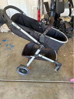 Evenflow car seat and stroller