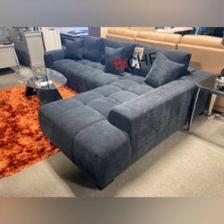 Modern Living Room Sectional Sofa