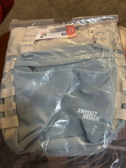 Swiss Design 16” Carry All Tote Bag New 