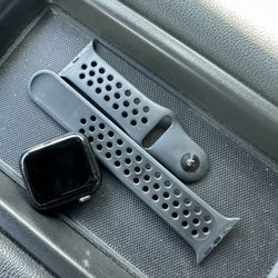Apple Watch 40mm Series 6