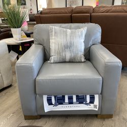 Leather Bryant Chair 