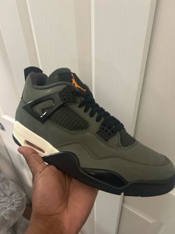 Air Jordan 4 undefeated size 11