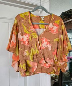 TINY XL Floral V-Neck Blouse