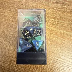 Chessex Gemini Black/Green - Gold, 7-Die Polyhedral Set | CHX 26439 NEW