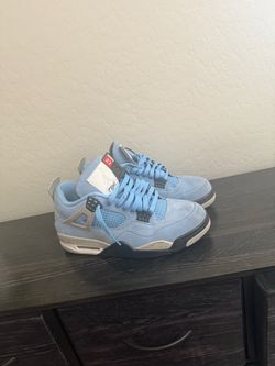 Jordan 4 “University Blue”