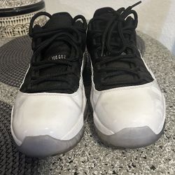 Jordan 11s