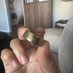 Gold Oura Ring 4