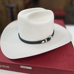 White 7 1/8 6X Stetson
