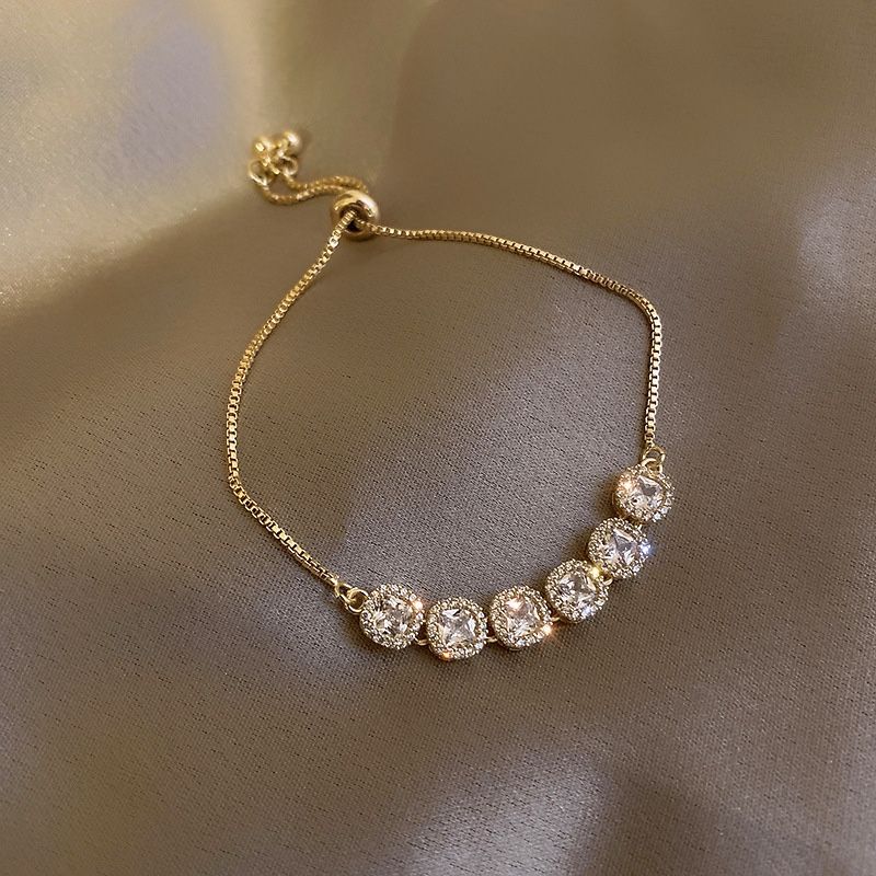Temperament diamond bracelet Korean pull-out super flash bracelet Internet celebrity girlfriend simple design sense adjustable hand jewelry