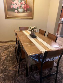 Kitchen table for sale
